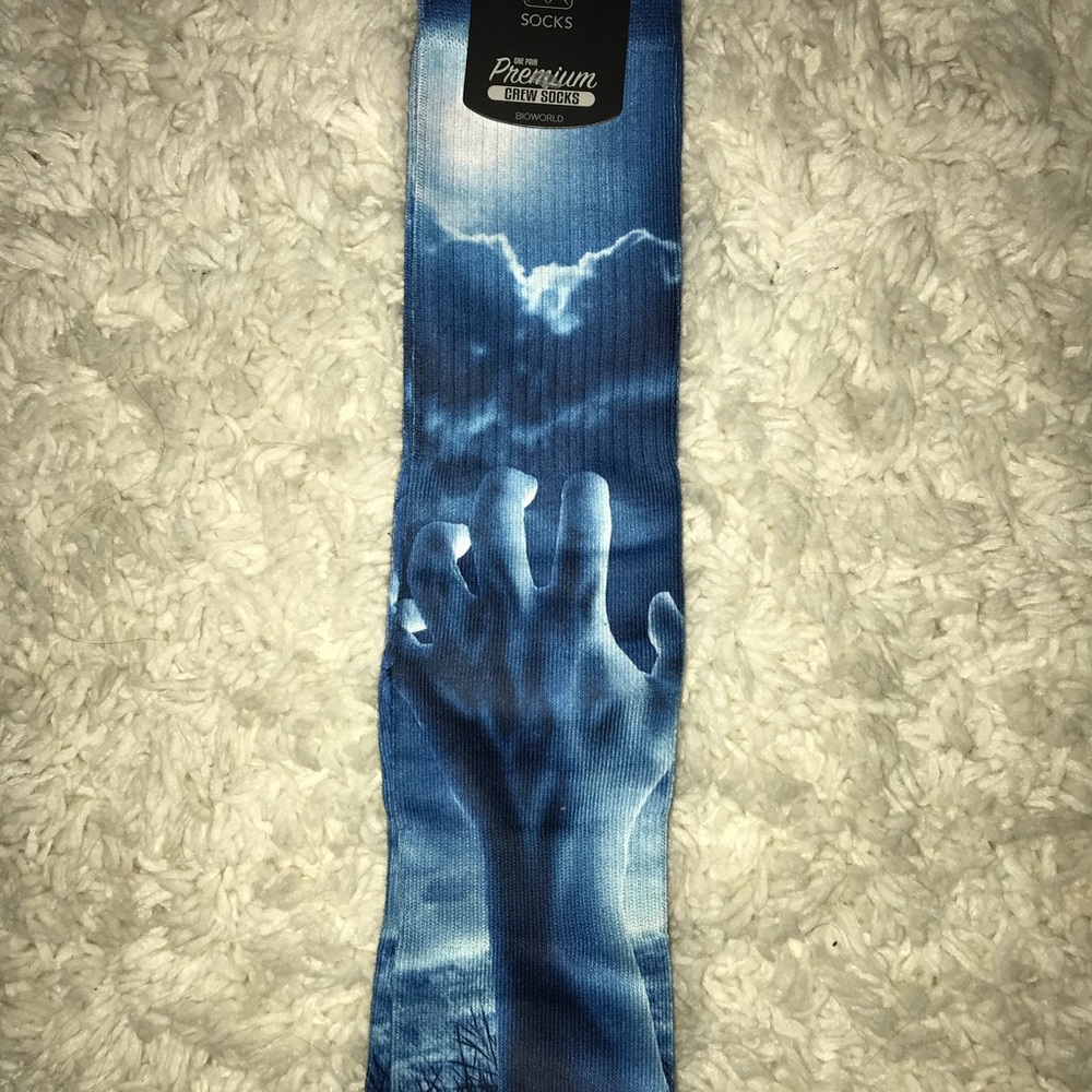 NWT Graphic Crew Socks